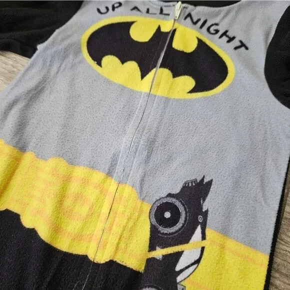 DC Comics Batman Kids One Piece Pajama Black and Gray - Picture 4 of 7